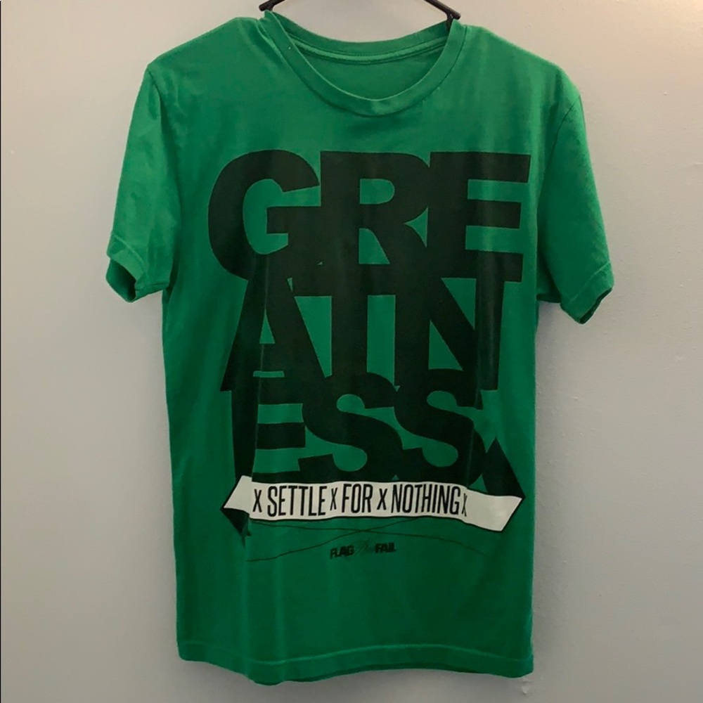 FlagNorFail Tee 💚 - Picture 2 of 4